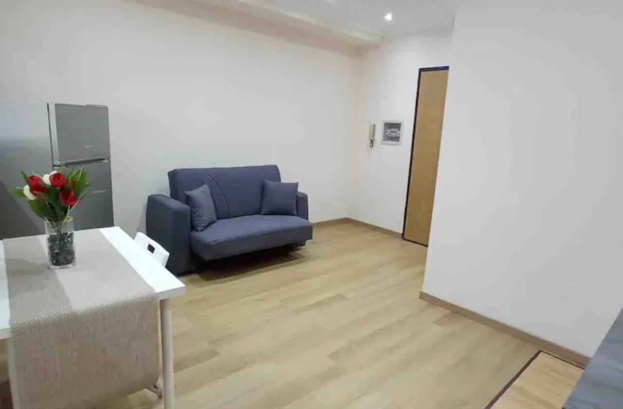 Roomors Of - Business District 2